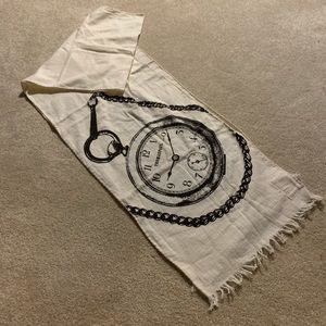 Used scarf handscreened in India.